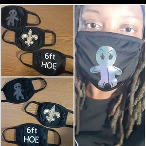 Mask and all size men and women logo t shirts.